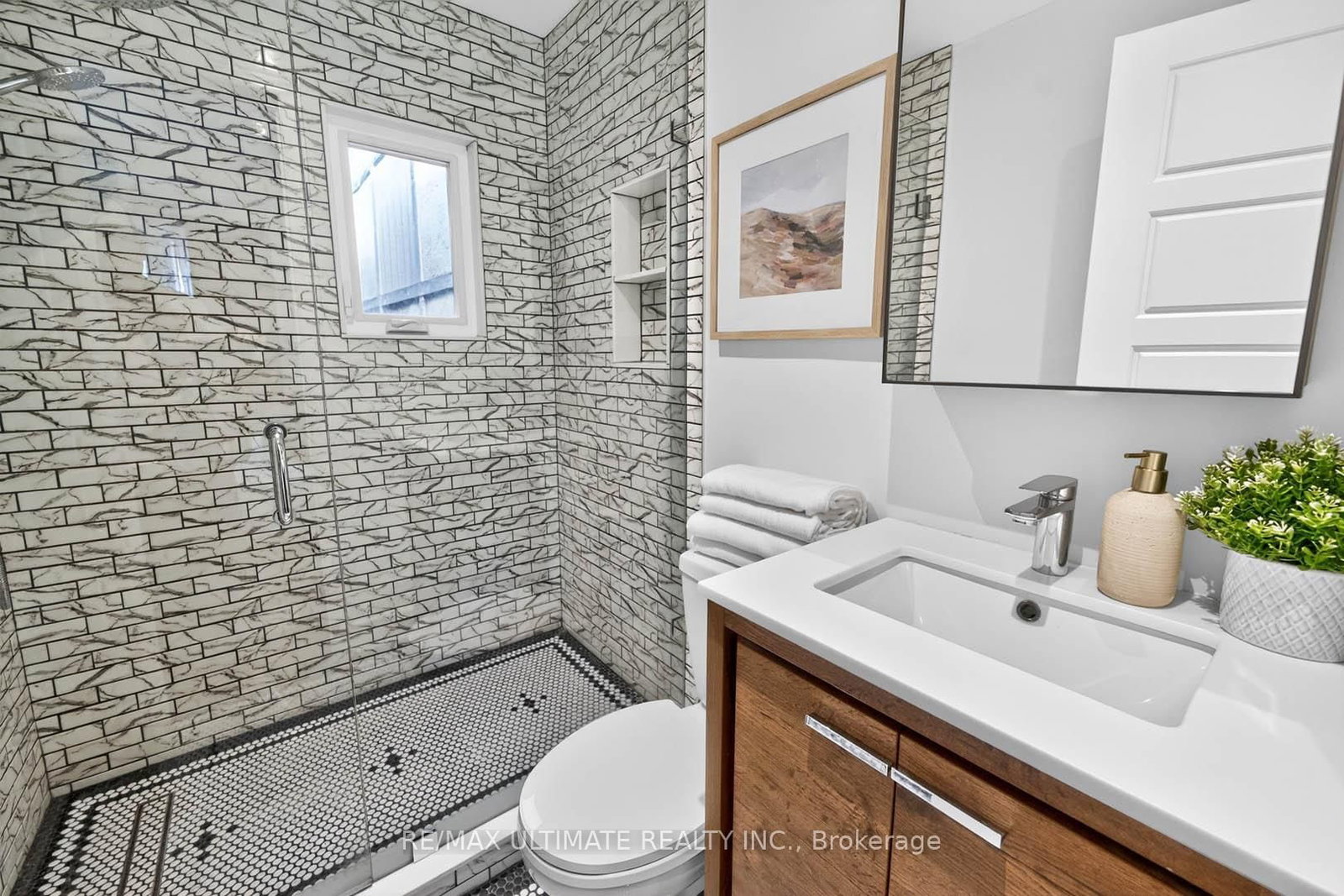 4 Bridgman Avenue - Photo 28
