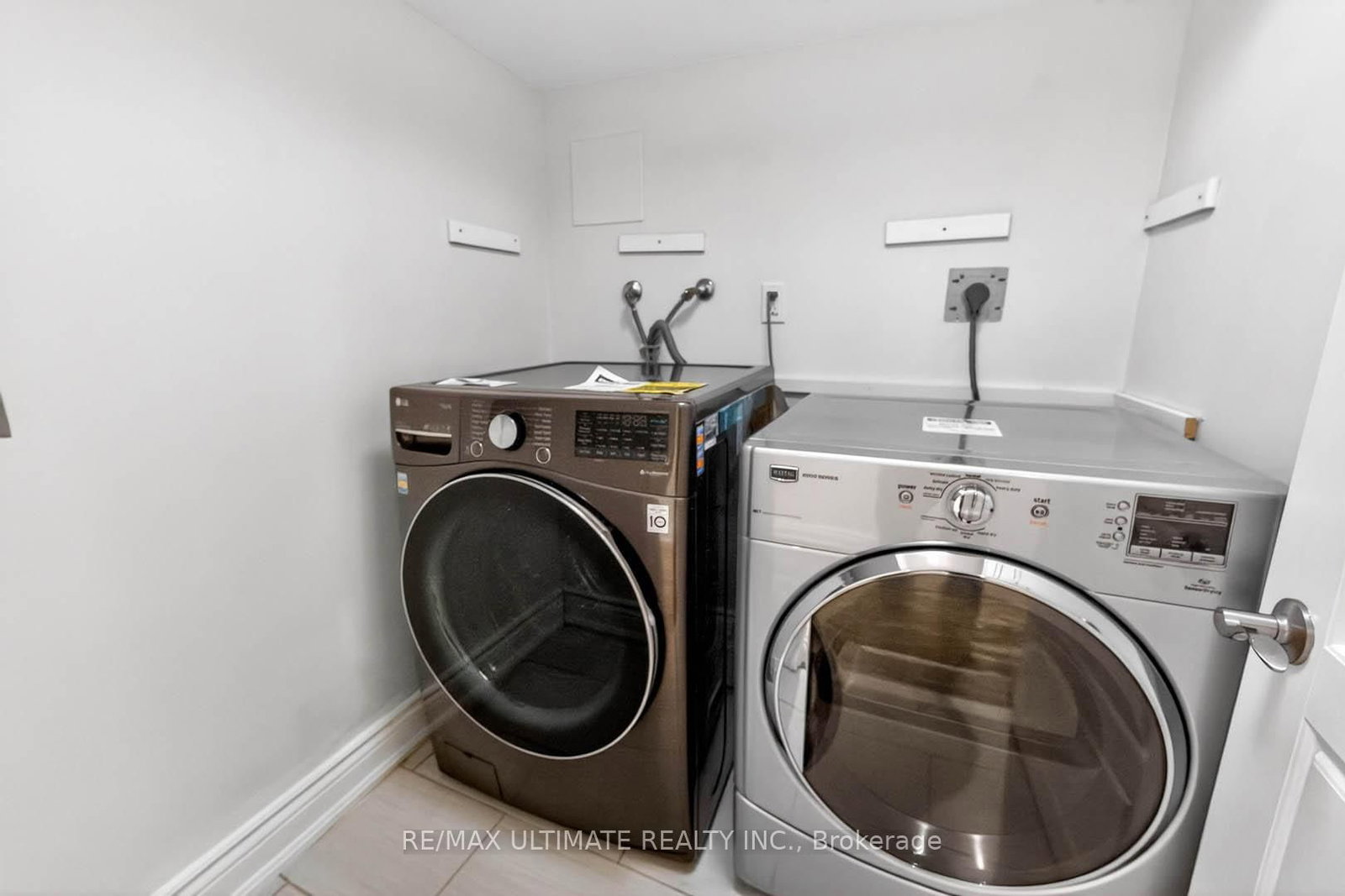 4 Bridgman Avenue - Photo 37