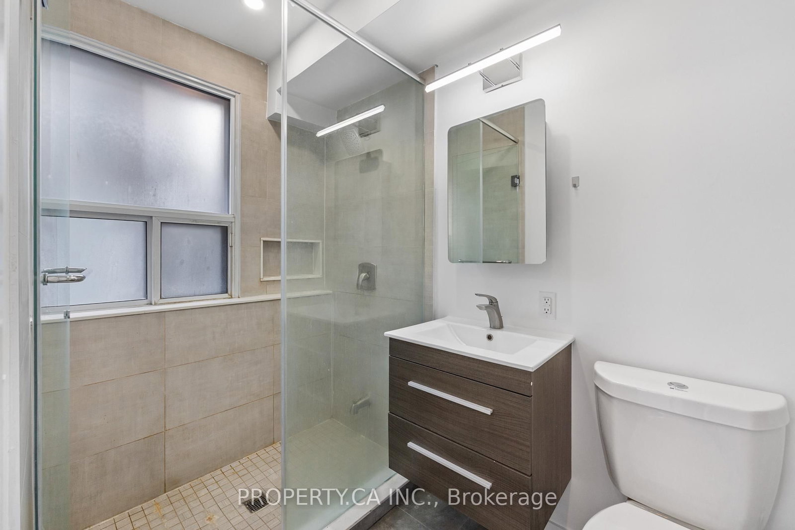 1989 Yonge Street, Unit 203 - Photo 14