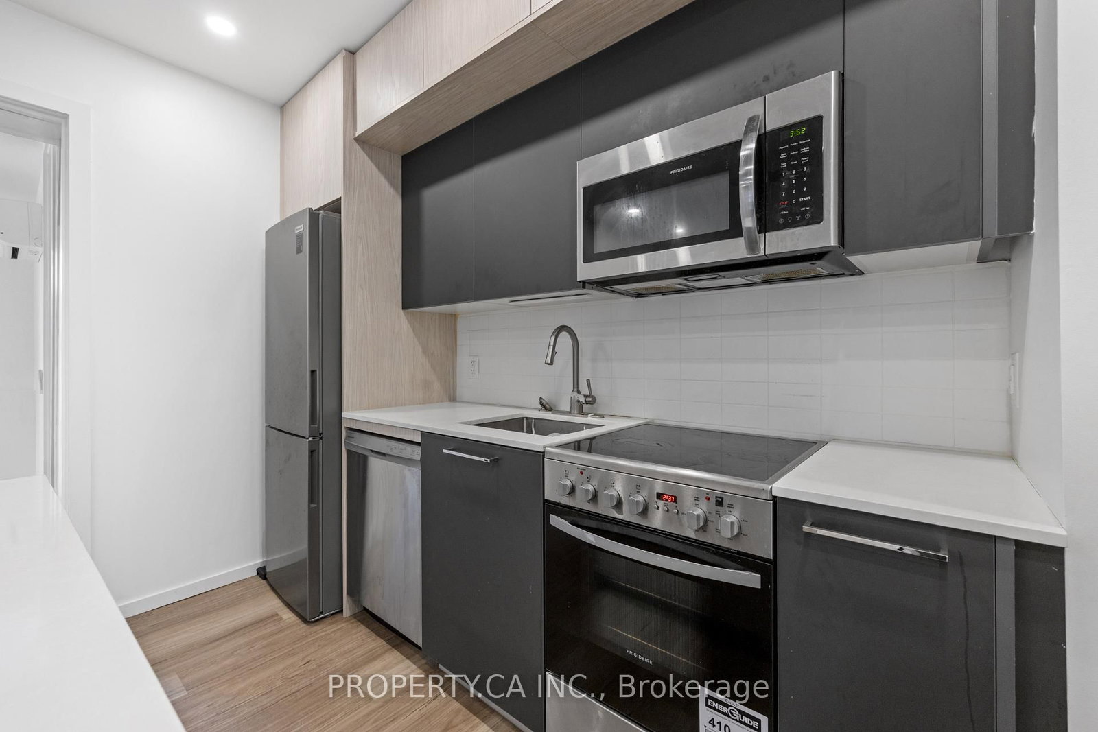 1989 Yonge Street, Unit 203 - Photo 7