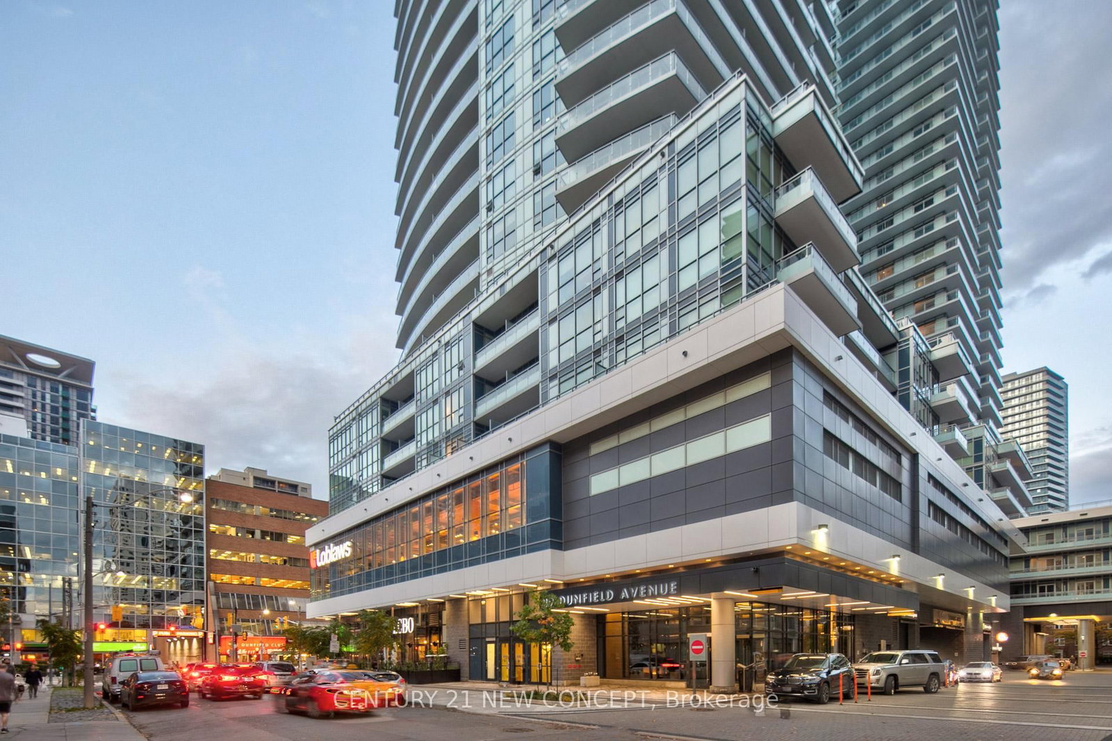 98 Lillian Street S, Unit 413