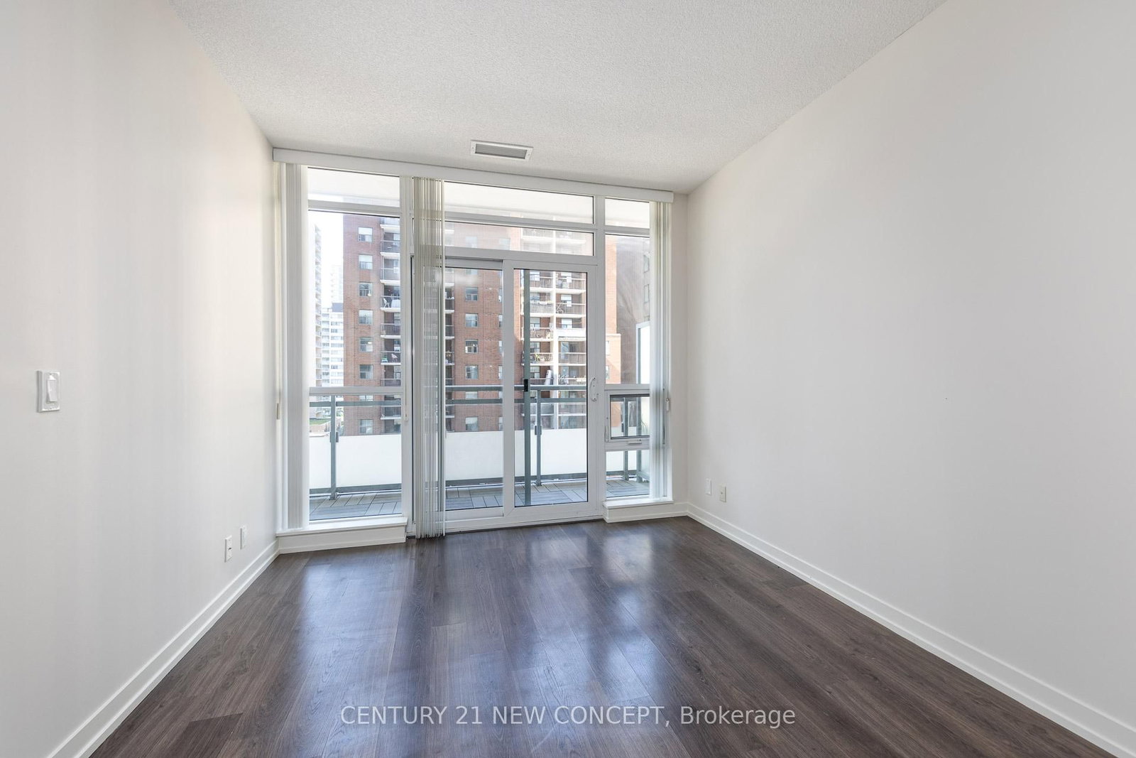 98 Lillian Street S, Unit 413 - Photo 15