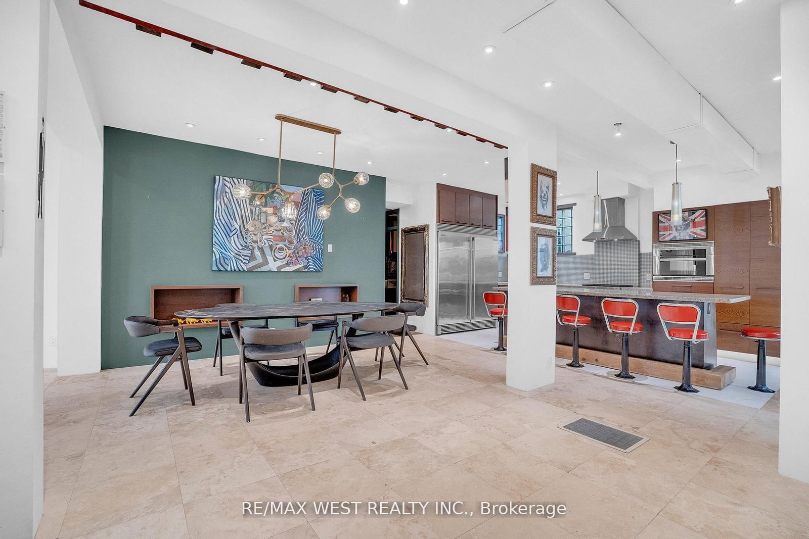 53 Argyle Street • Toronto, ON photo 10