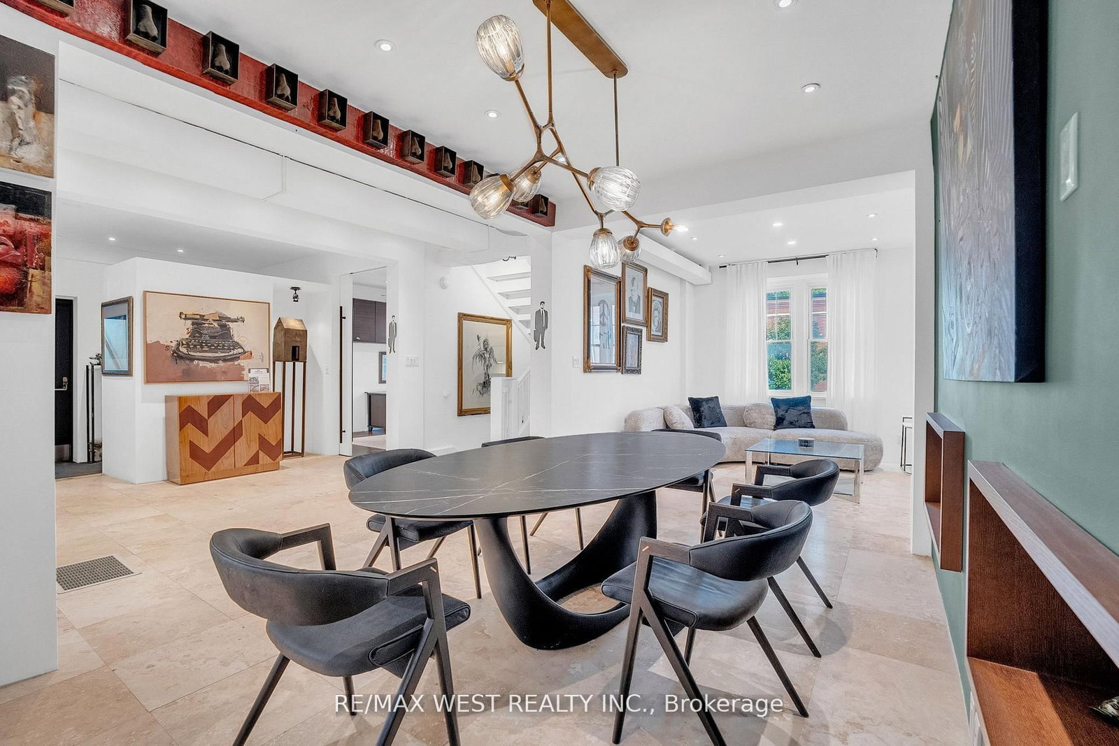 53 Argyle Street • Toronto, ON photo 12