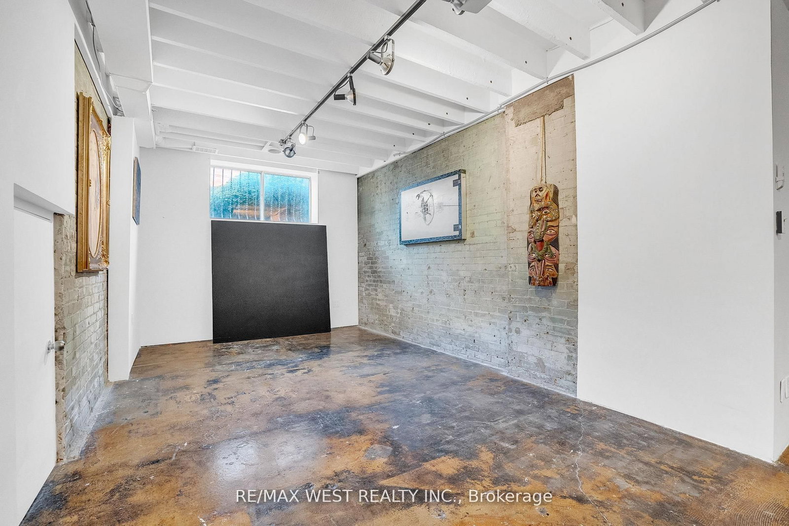 53 Argyle Street • Toronto, ON photo 26