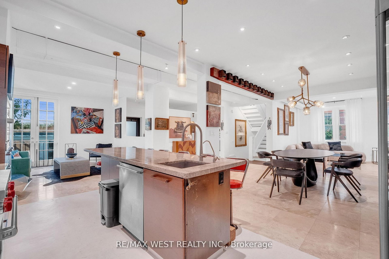 53 Argyle Street • Toronto, ON photo 32