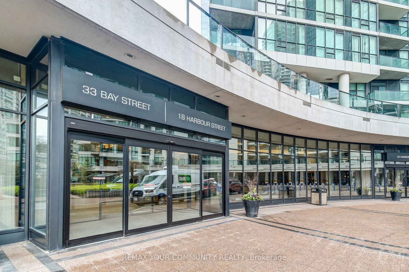 33 Bay Street, Unit 508 - Photo 2