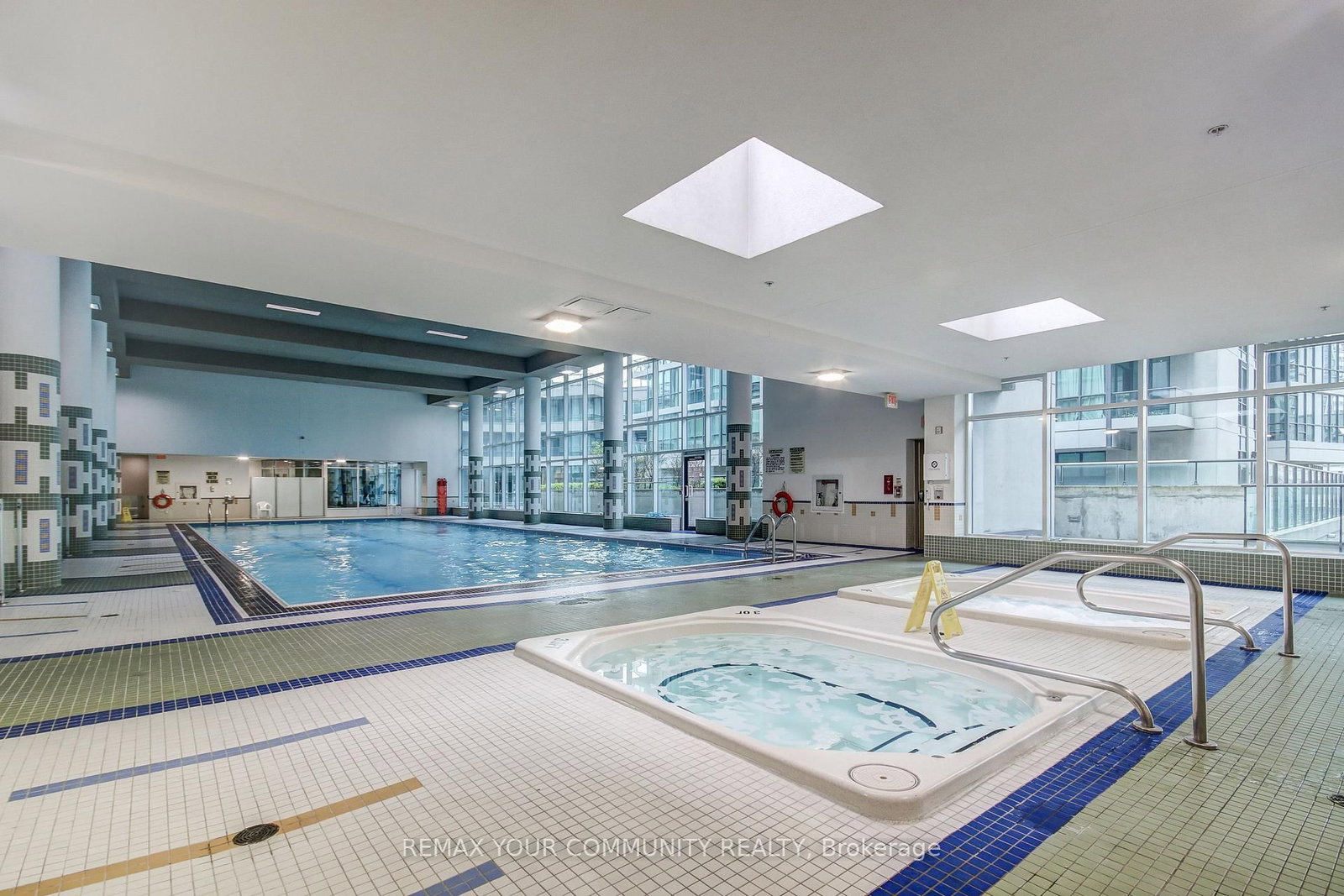 33 Bay Street, Unit 508 - Photo 31