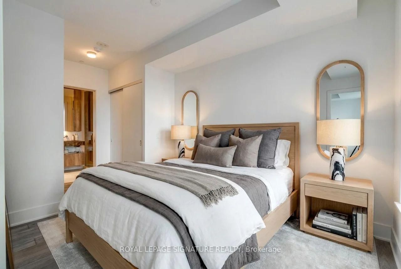 11 Yorkville Avenue, Unit 2310 - Photo 4
