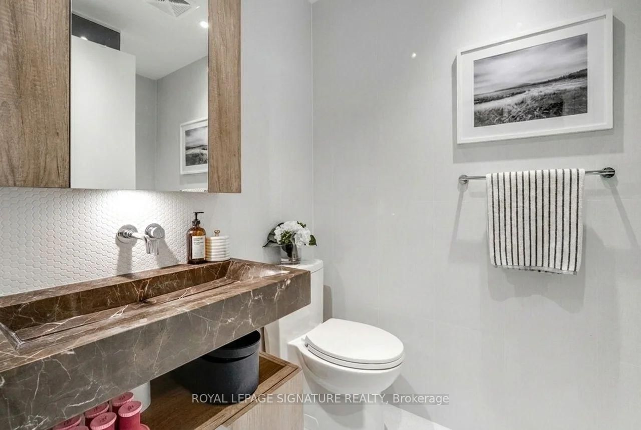 11 Yorkville Avenue, Unit 2310 - Photo 8