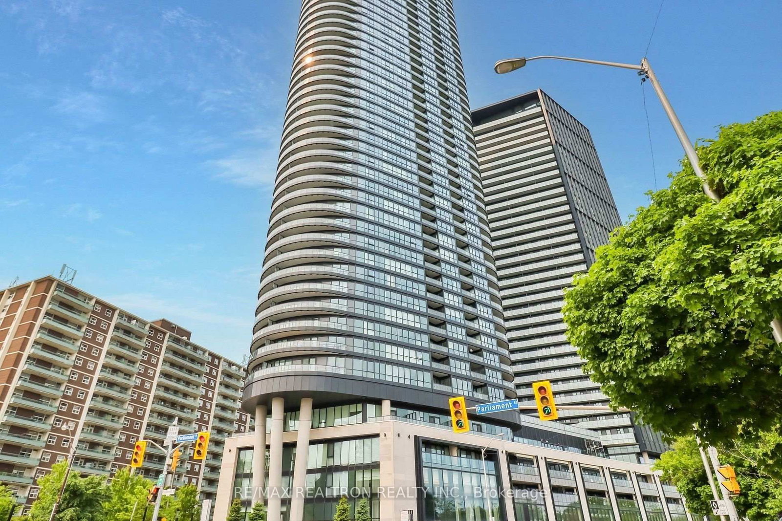 585 Bloor Street E, Unit 1117 - Photo 2