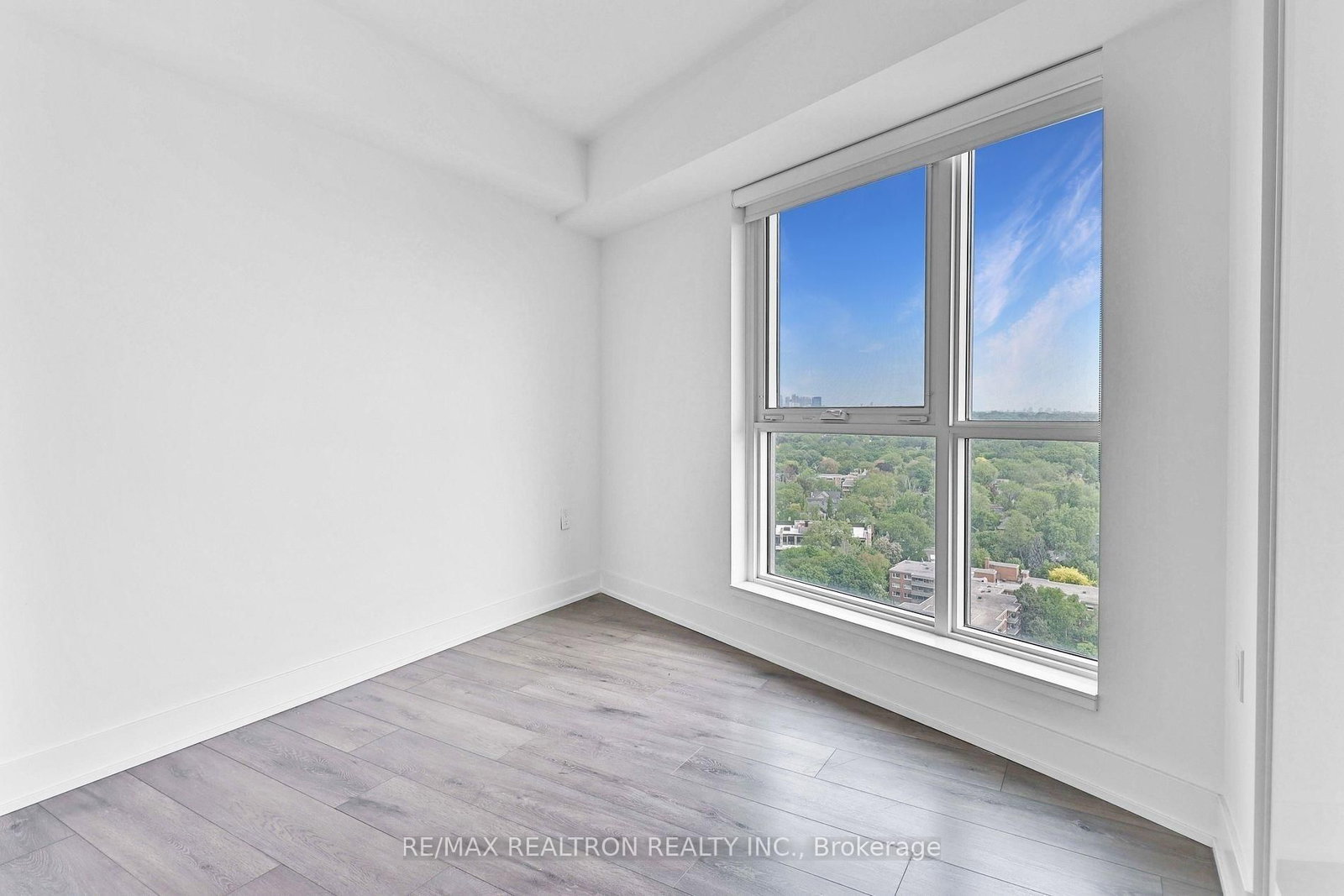 585 Bloor Street E, Unit 1117 - Photo 20