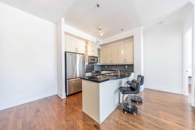 Ph01 - 763 Bay Street