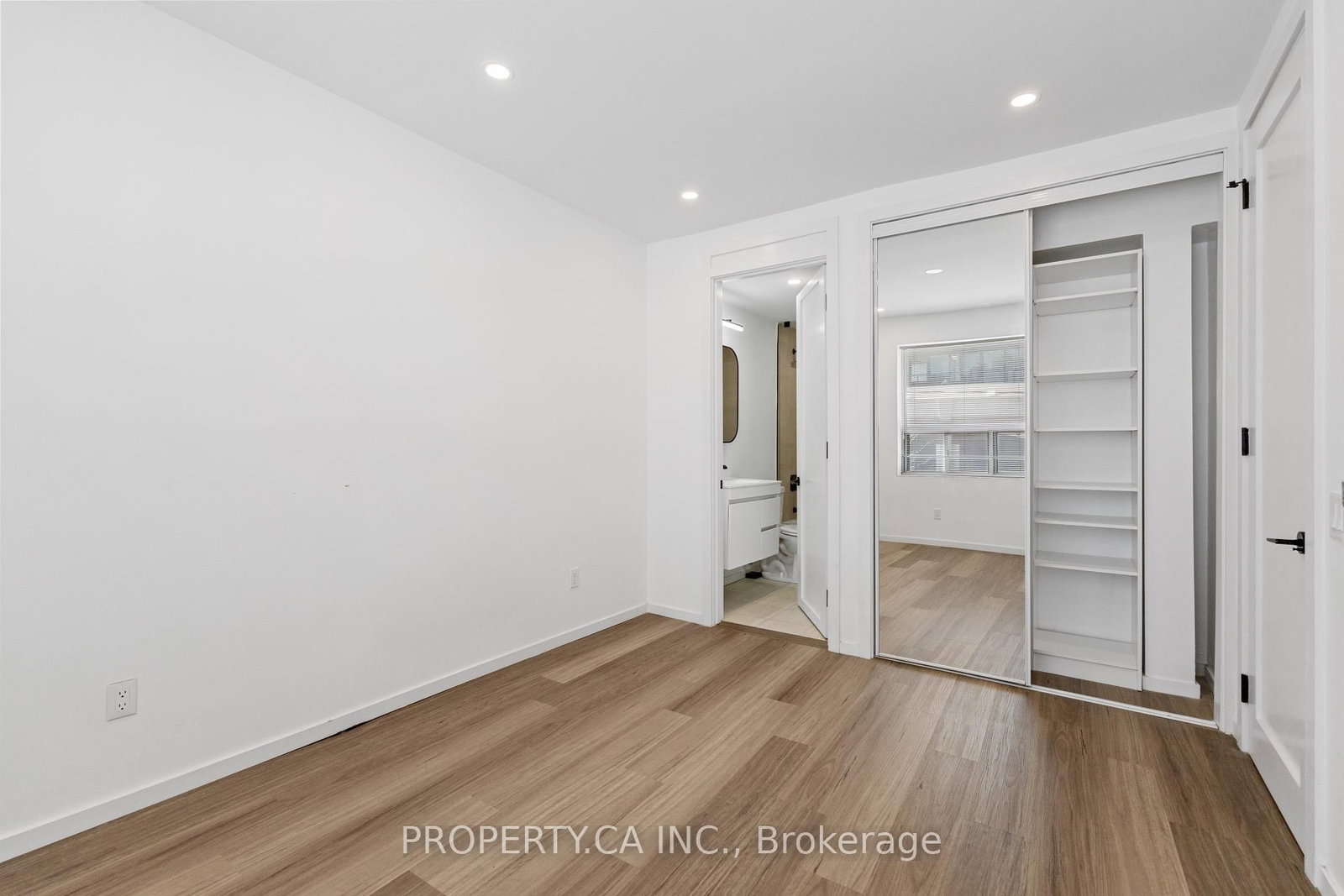 1989 Yonge Street, Unit 204 - Photo 12