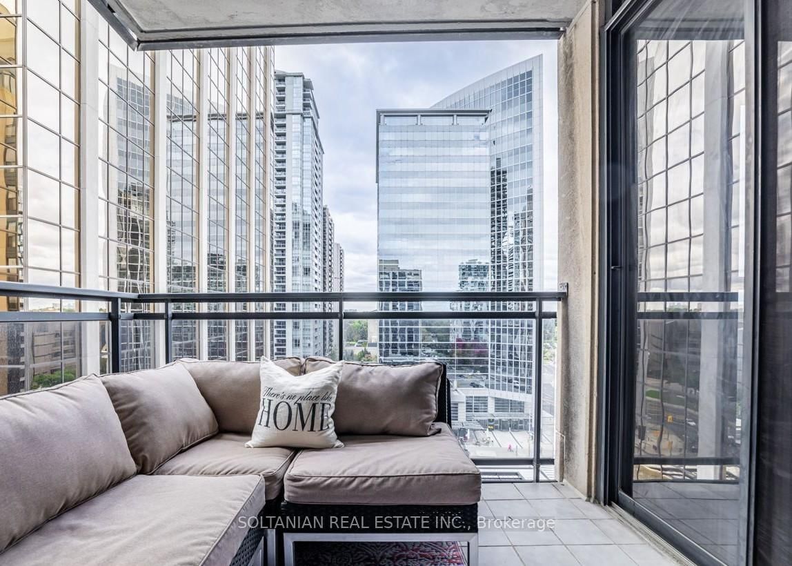 18 Hollywood Avenue, Unit 1205 - Photo 20