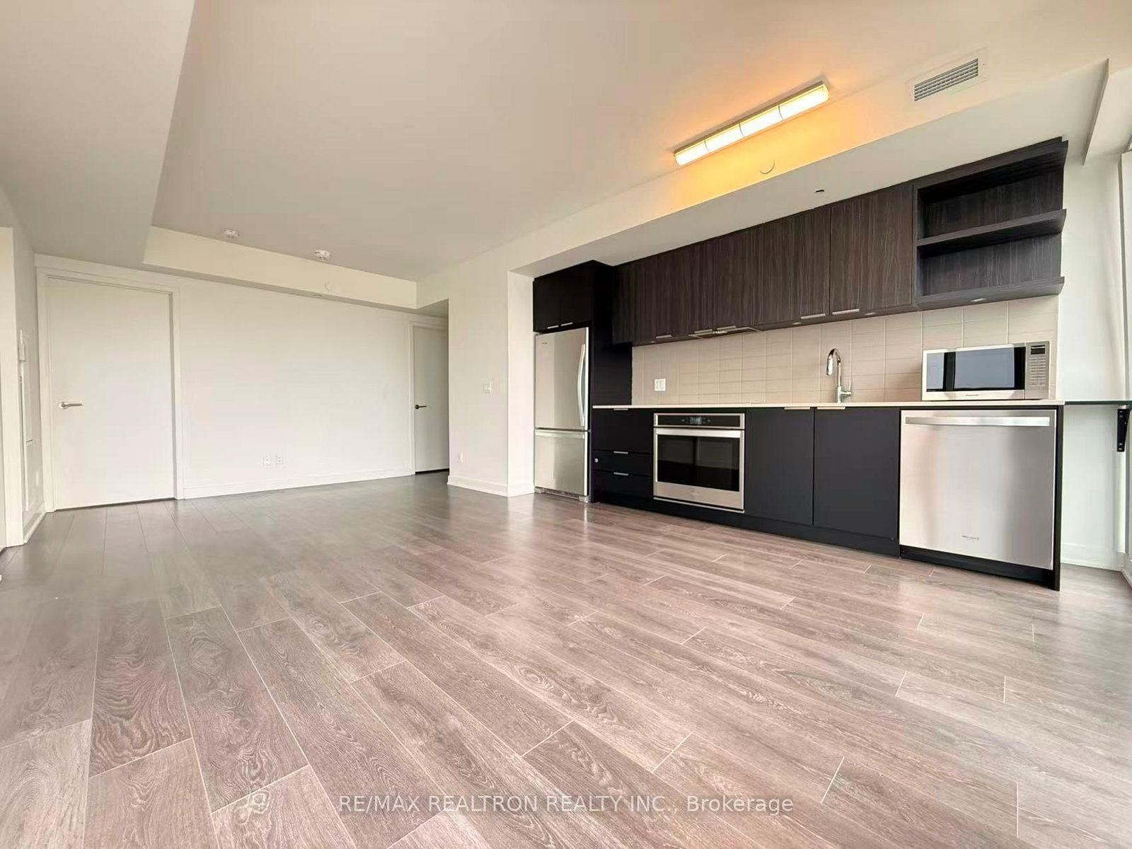6 Sonic Way, Unit N2402 - Photo 8