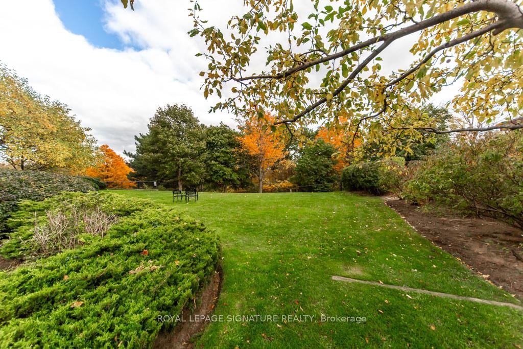 5 Concorde Place, Unit 510 - Photo 42
