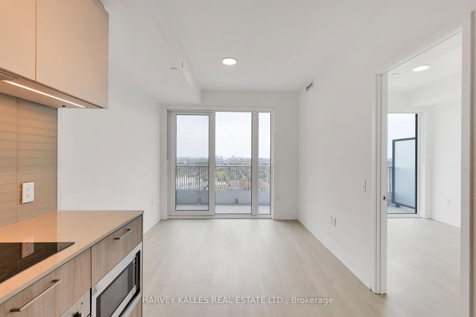 36 Olive Avenue, Unit 2007 - Photo 16