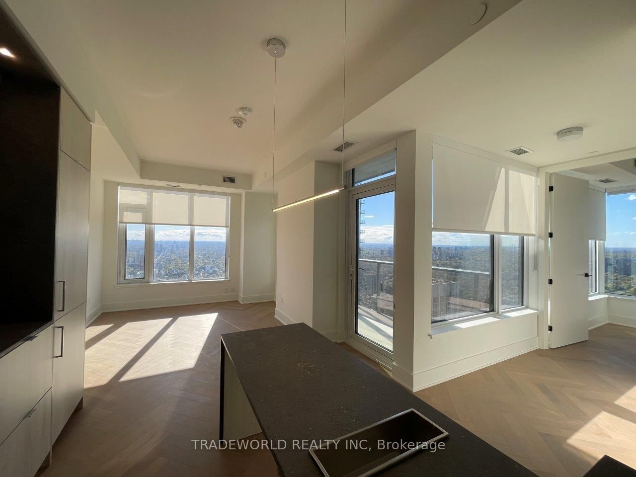 11 Yorkville Avenue, Unit 5302 - Photo 12