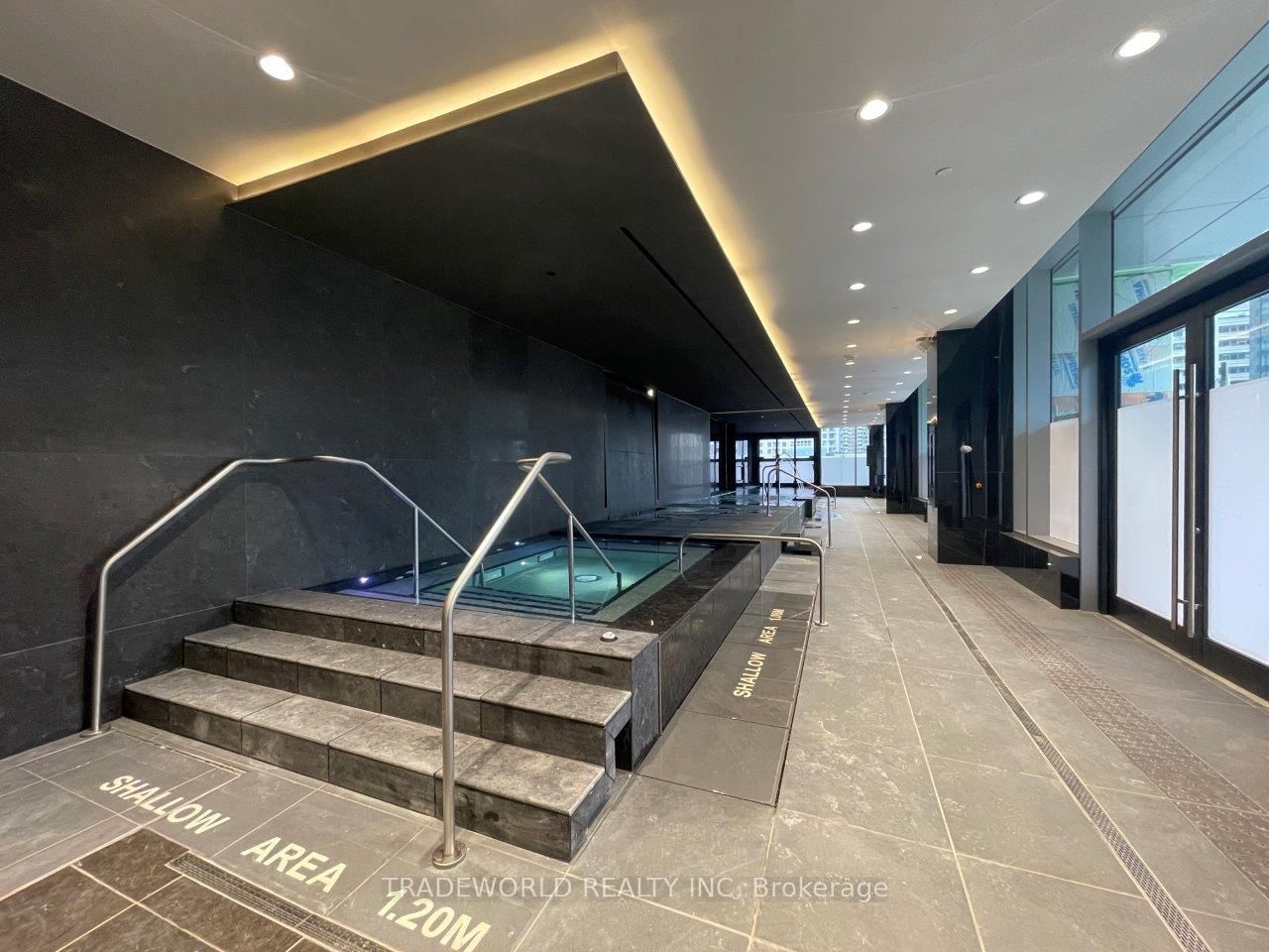 11 Yorkville Avenue, Unit 5302 - Photo 44