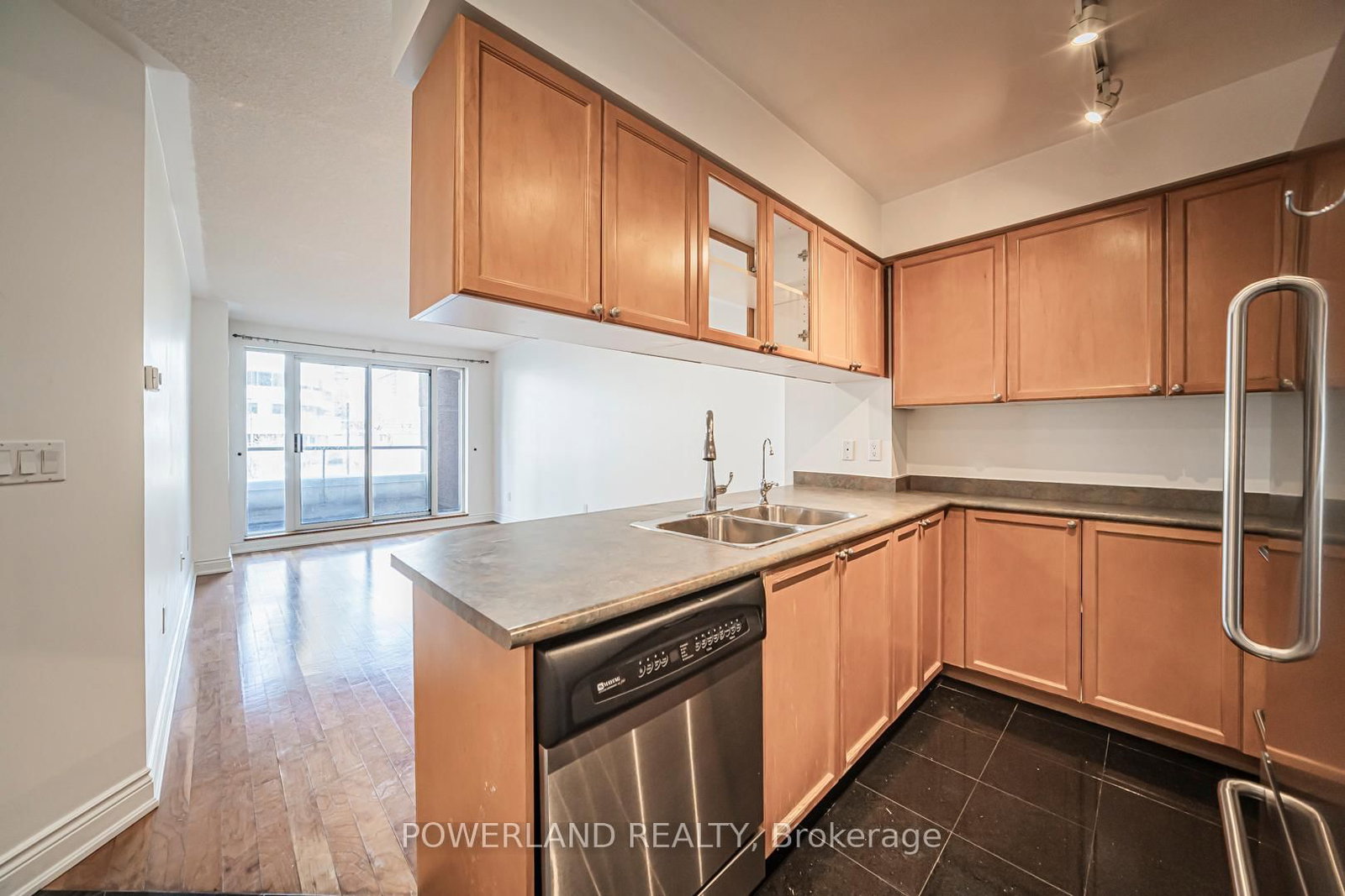 909 Bay Street, Unit 208 - Photo 14