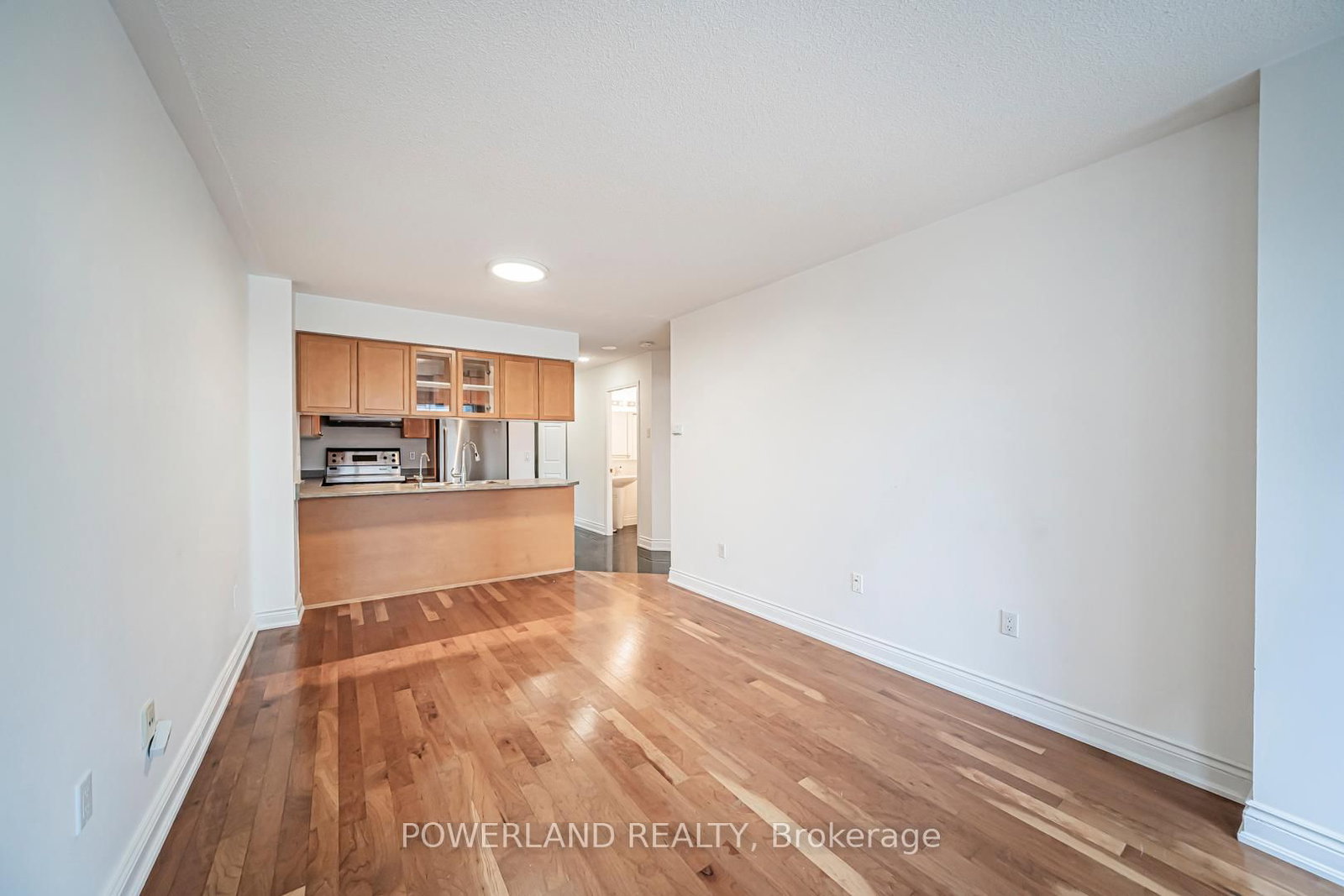 909 Bay Street, Unit 208 - Photo 22