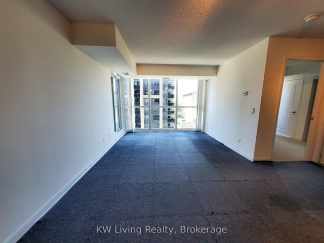 909 - 4978 Yonge Street
