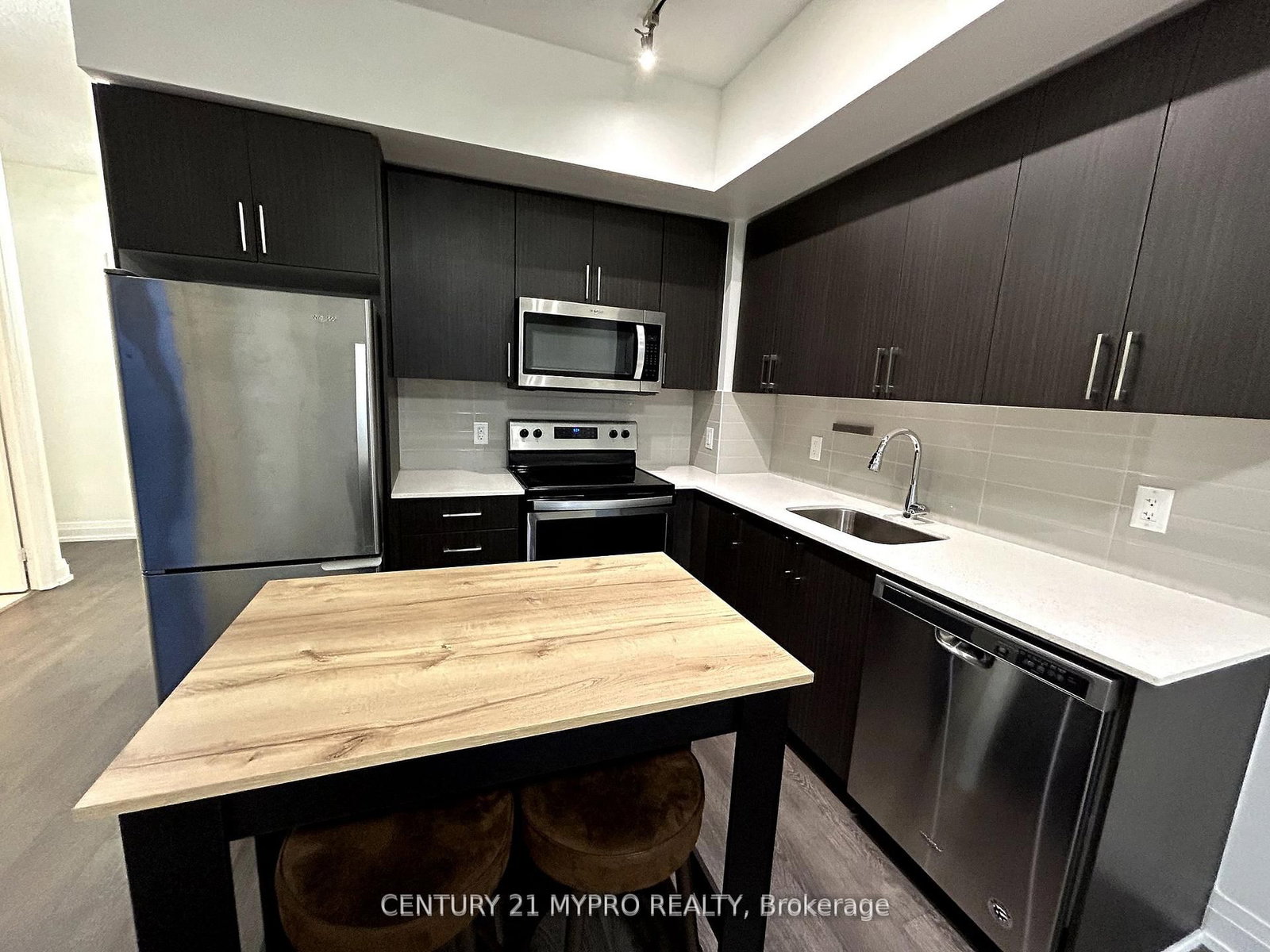 591 Sheppard Avenue E, Unit 526
