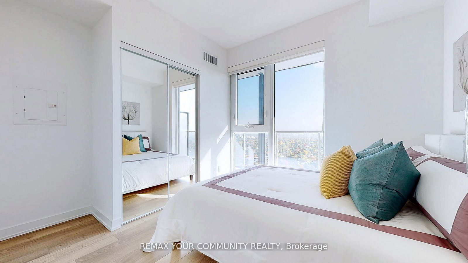 5180 Yonge Street, Unit 3305 - Photo 18