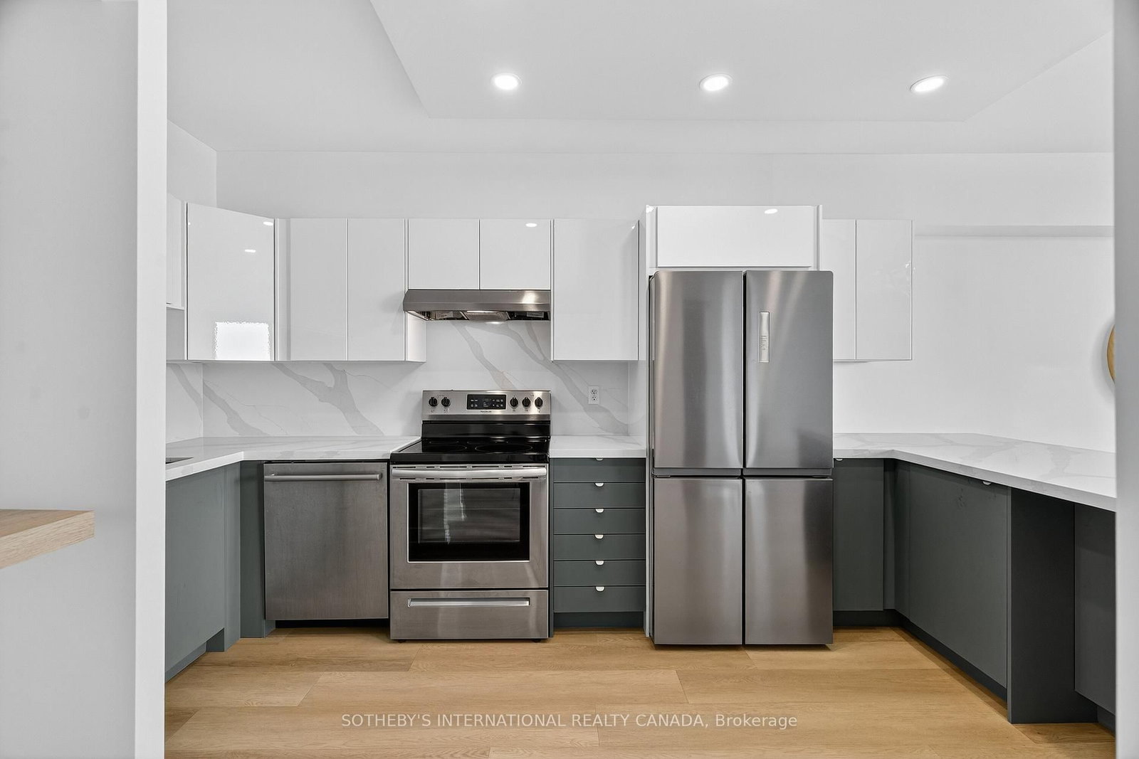 33 Harbour Square, Unit 1423 - Photo 10