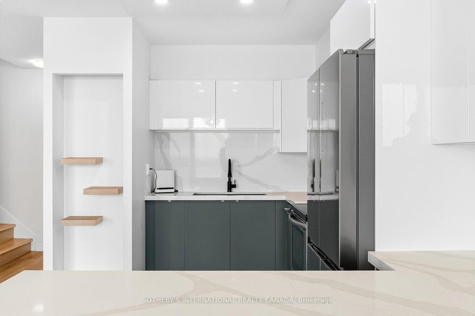 33 Harbour Square, Unit 1423 - Photo 14