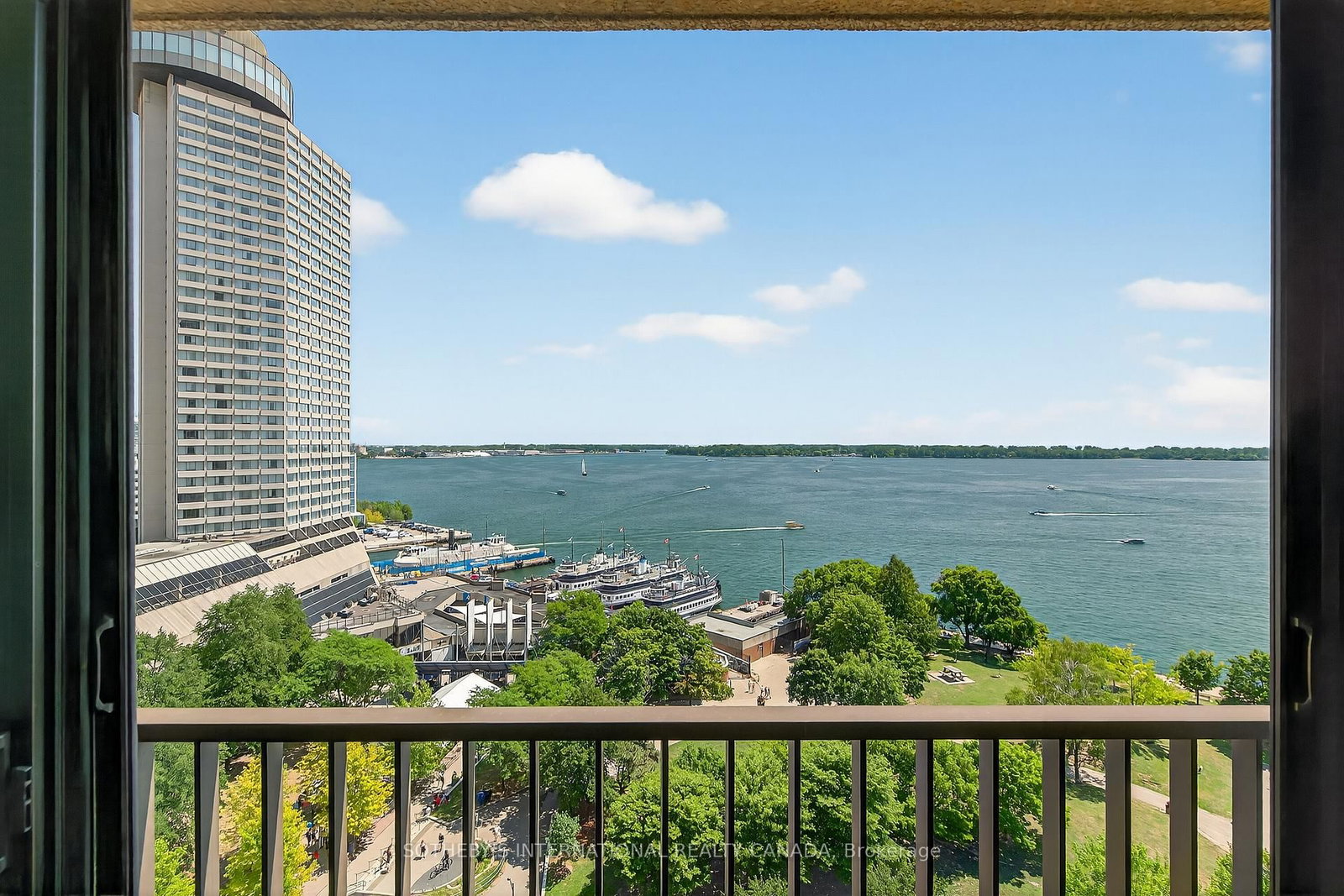 33 Harbour Square, Unit 1423 - Photo 35