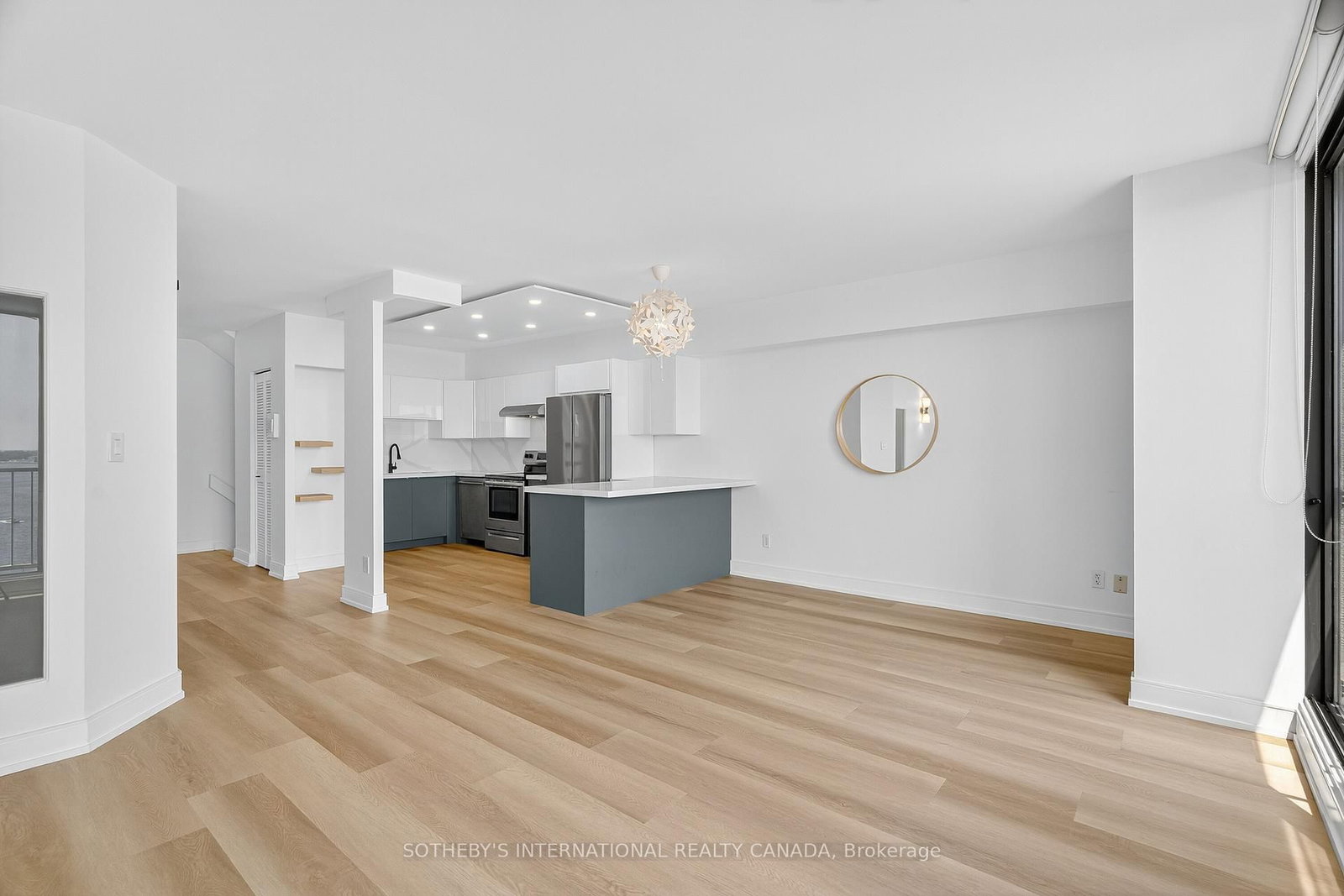33 Harbour Square, Unit 1423 - Photo 18