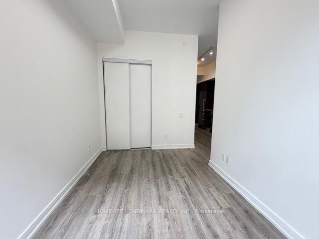 28 Wellesley Street E, Unit 308 - Photo 7