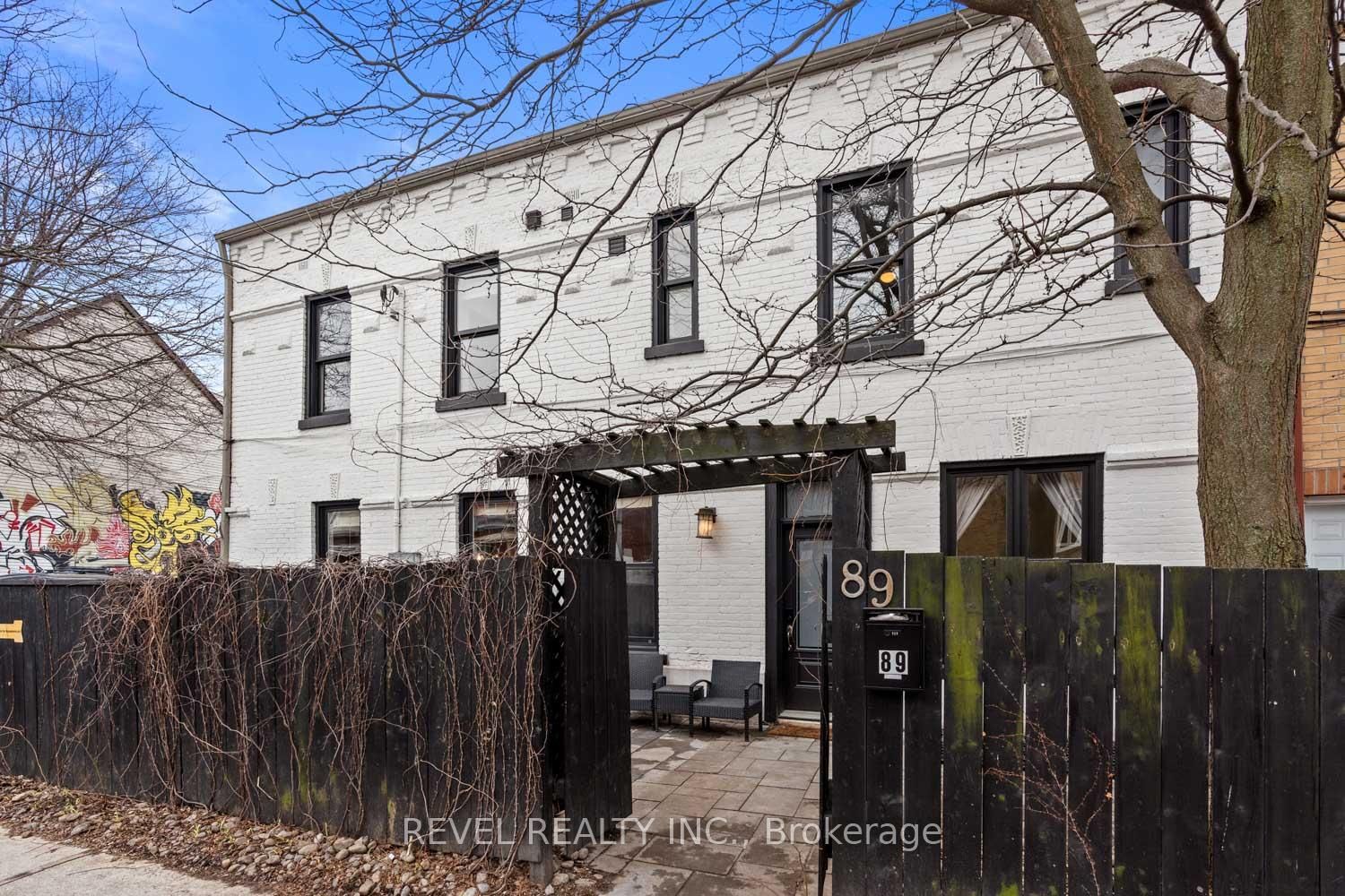 89 Foxley Street, Unit Lower