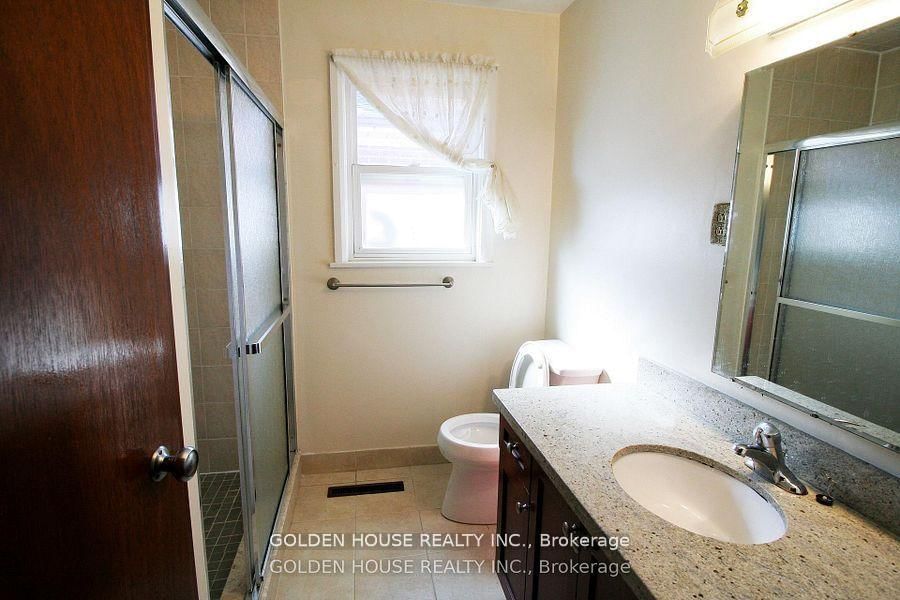 260 Moore Park Avenue - Photo 16