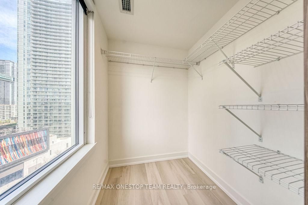 17 Bathurst Street, Unit 1510 - Photo 26