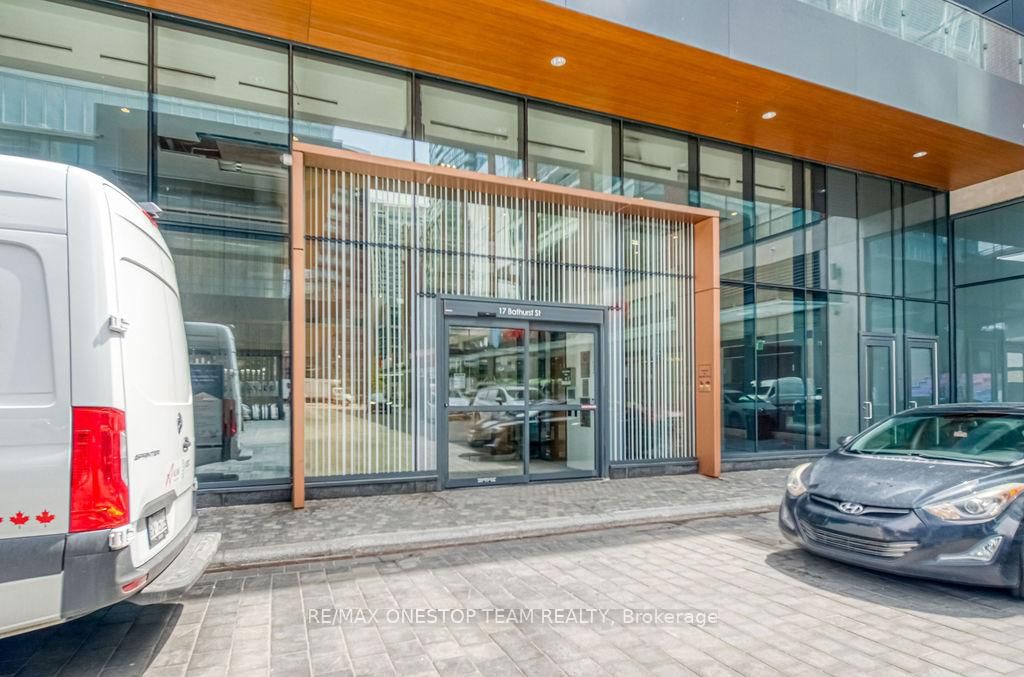 17 Bathurst Street, Unit 1510 - Photo 3