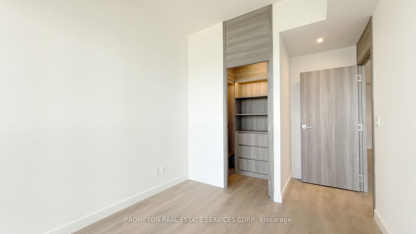 68 Esther Shiner Boulevard, Unit 671 - Photo 7