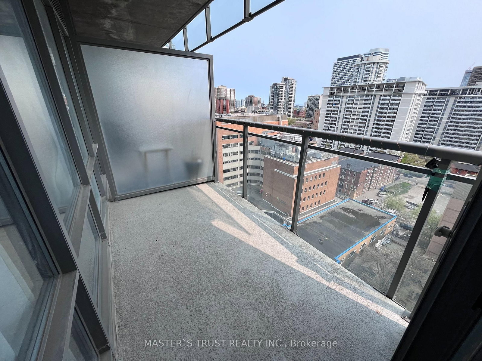 22 Wellesley Street E, Unit 1402 - Photo 8