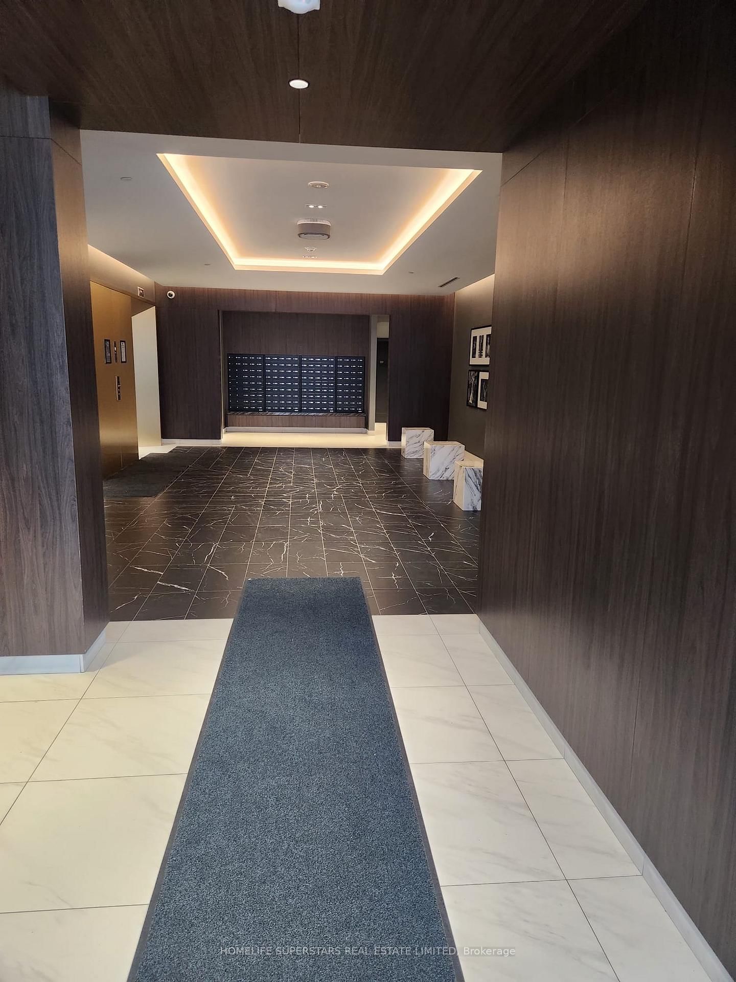 500 DUPONT Street, Unit 410 - Photo 18