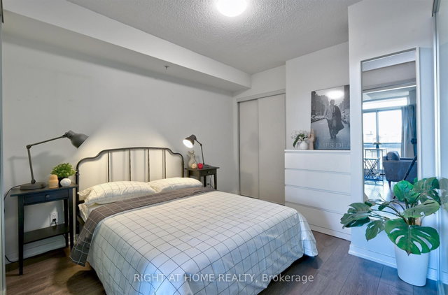 336 - 68 Abell Street W