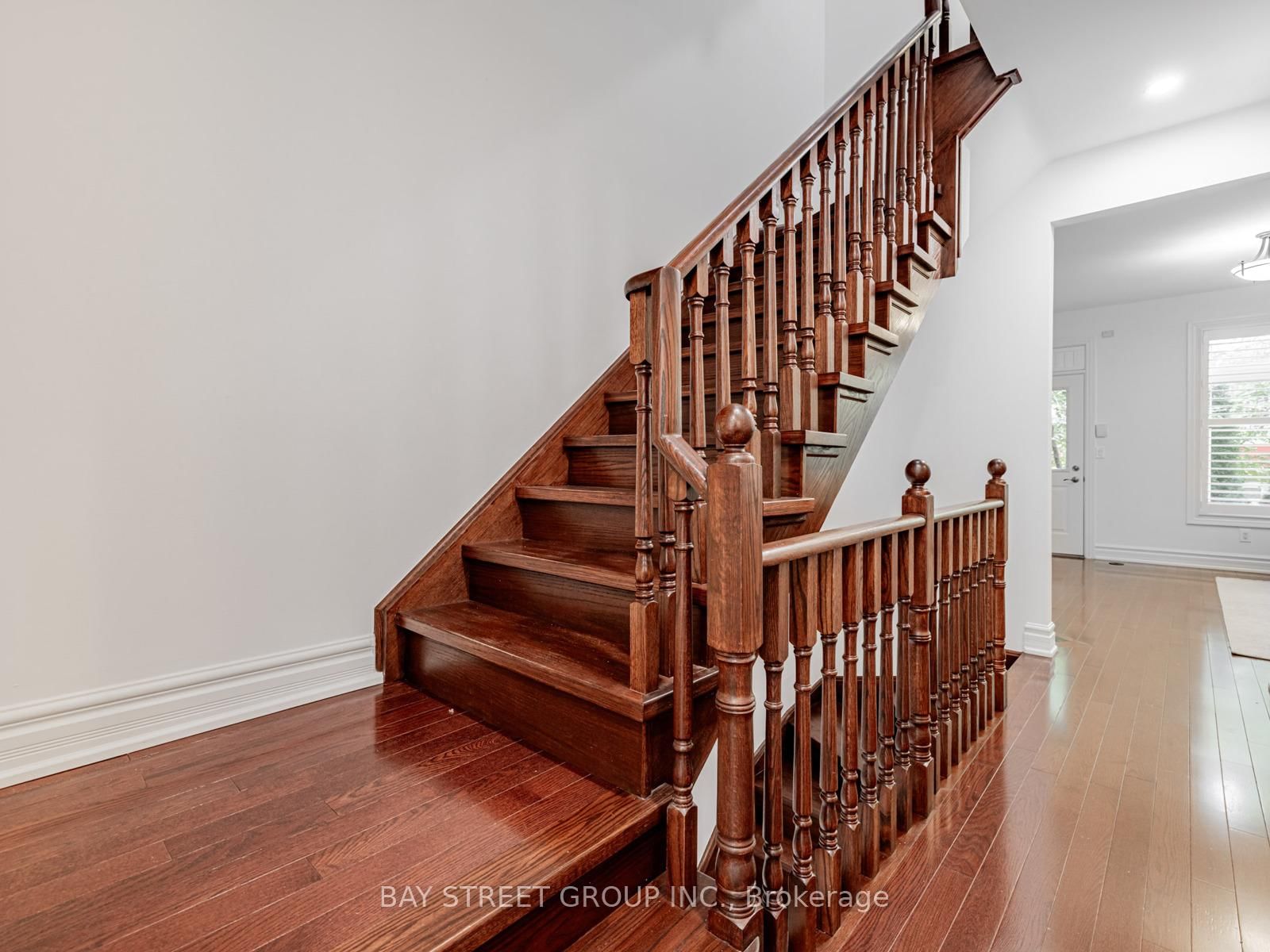 35 William Poole Way - Photo 12
