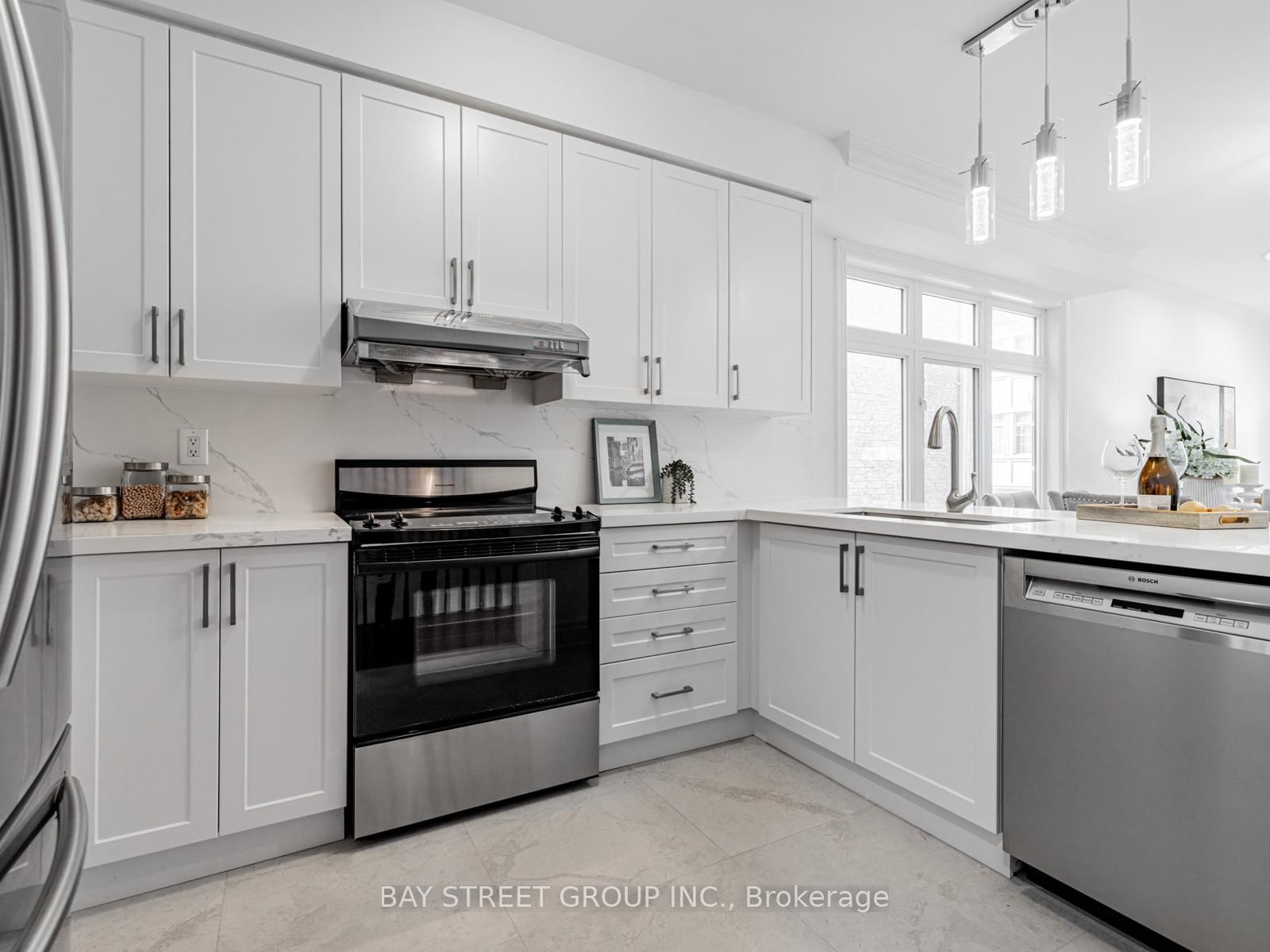 35 William Poole Way - Photo 13