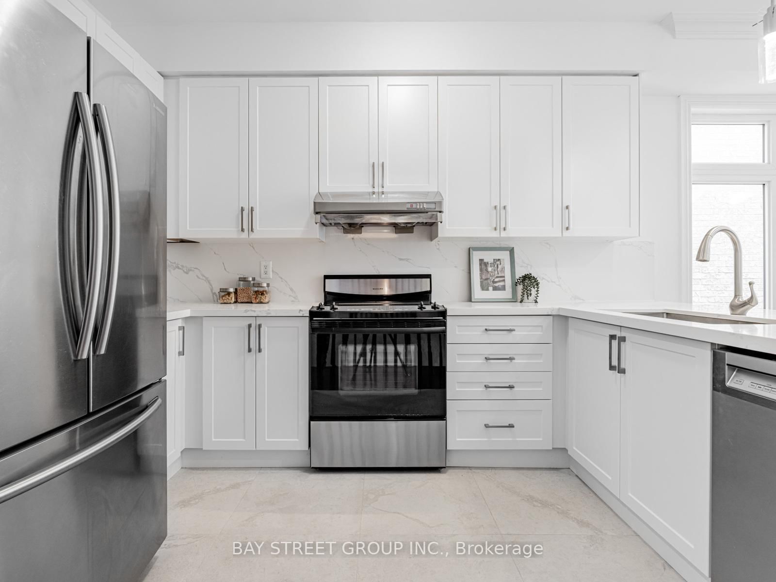 35 William Poole Way - Photo 14