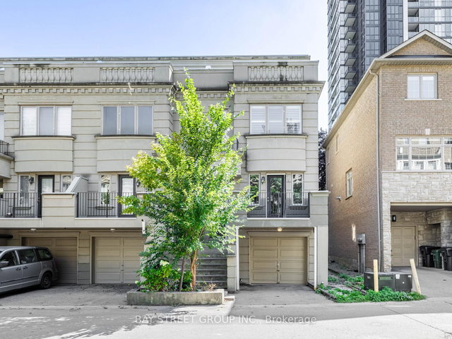 35 William Poole Way