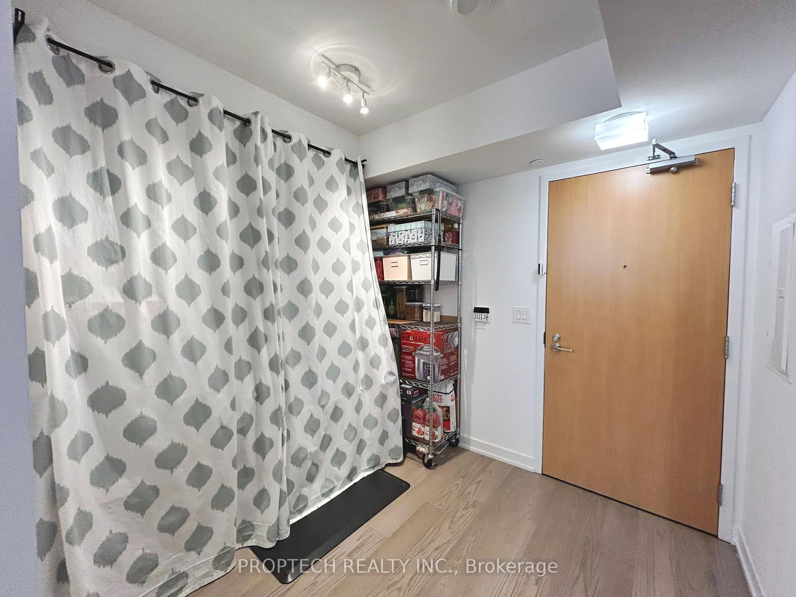 11 Wellesley Street W, Unit 4209 - Photo 18
