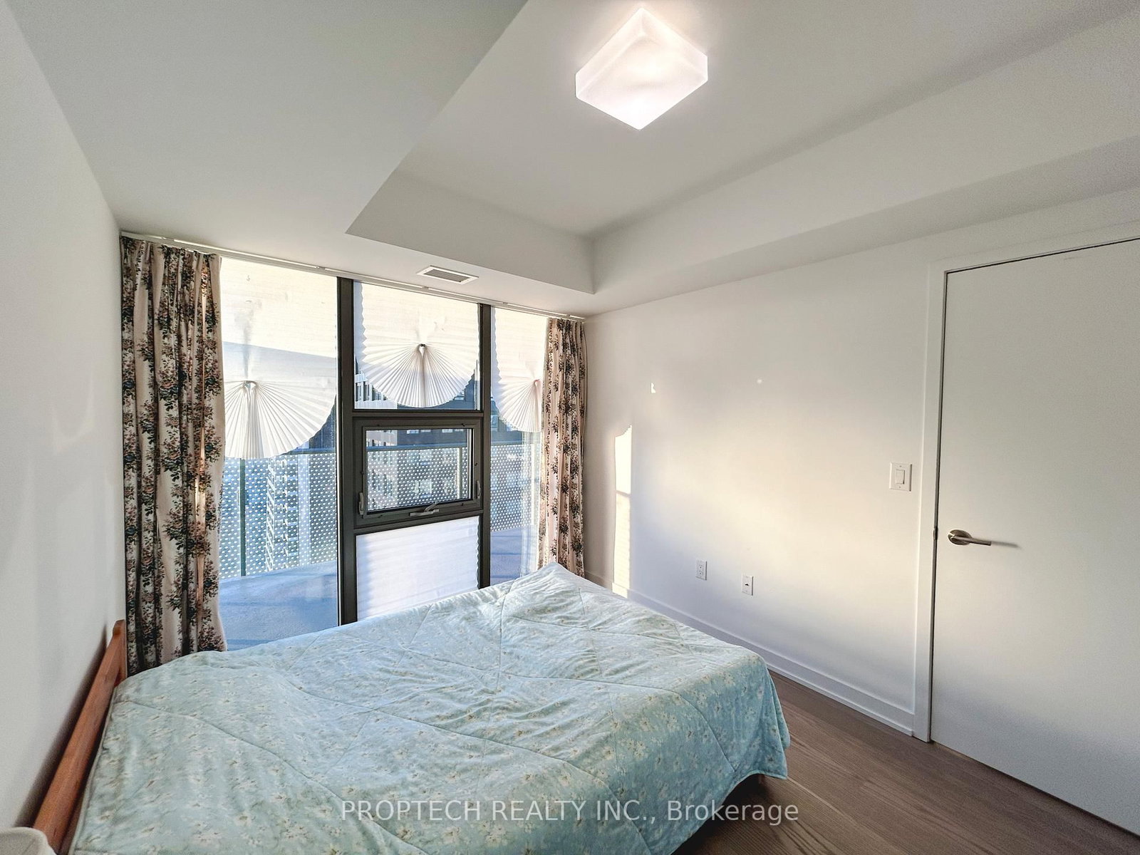 11 Wellesley Street W, Unit 4209 - Photo 8