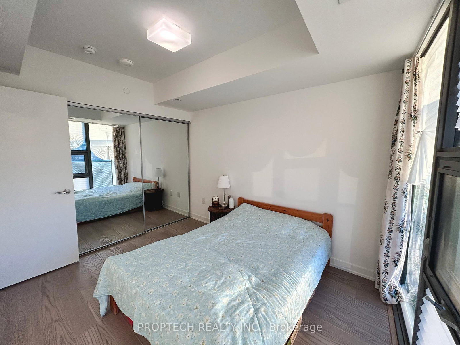 11 Wellesley Street W, Unit 4209 - Photo 9