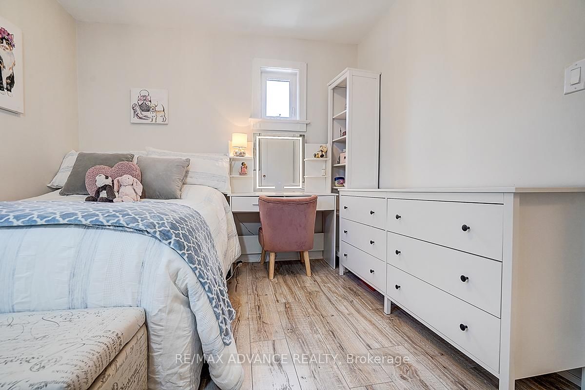 33 Castlefield Avenue - Photo 30